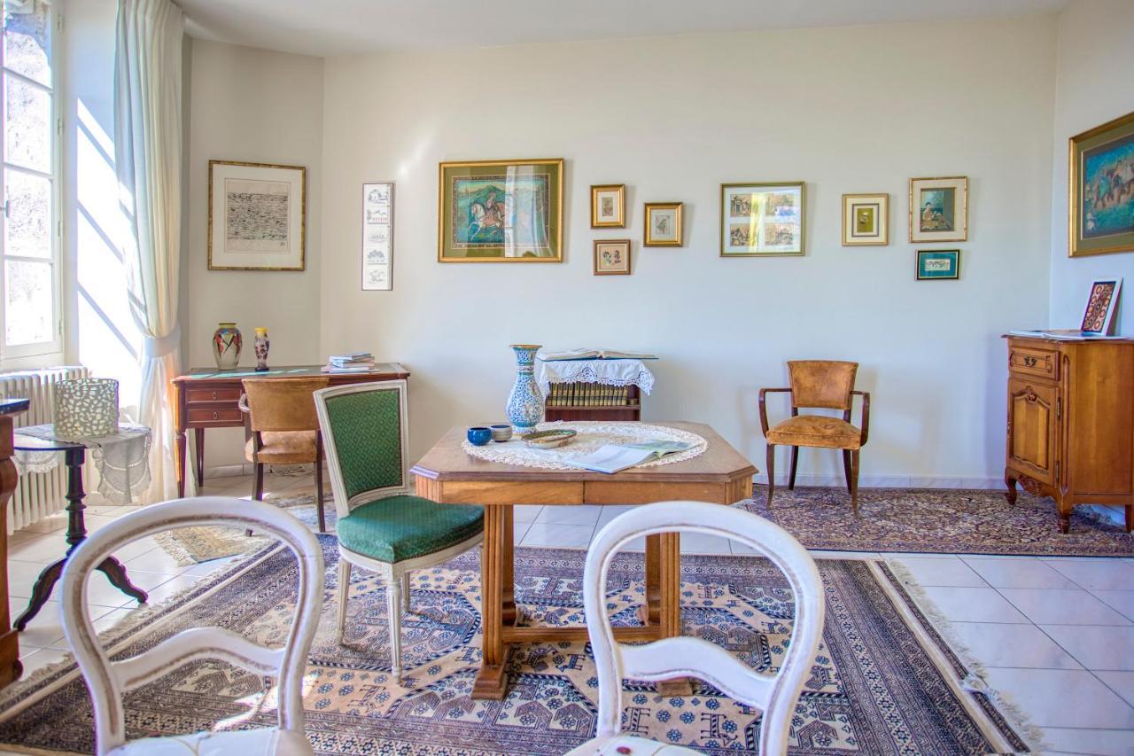Laferriere Bed & Breakfast อองกูแลม ภายนอก รูปภาพ
