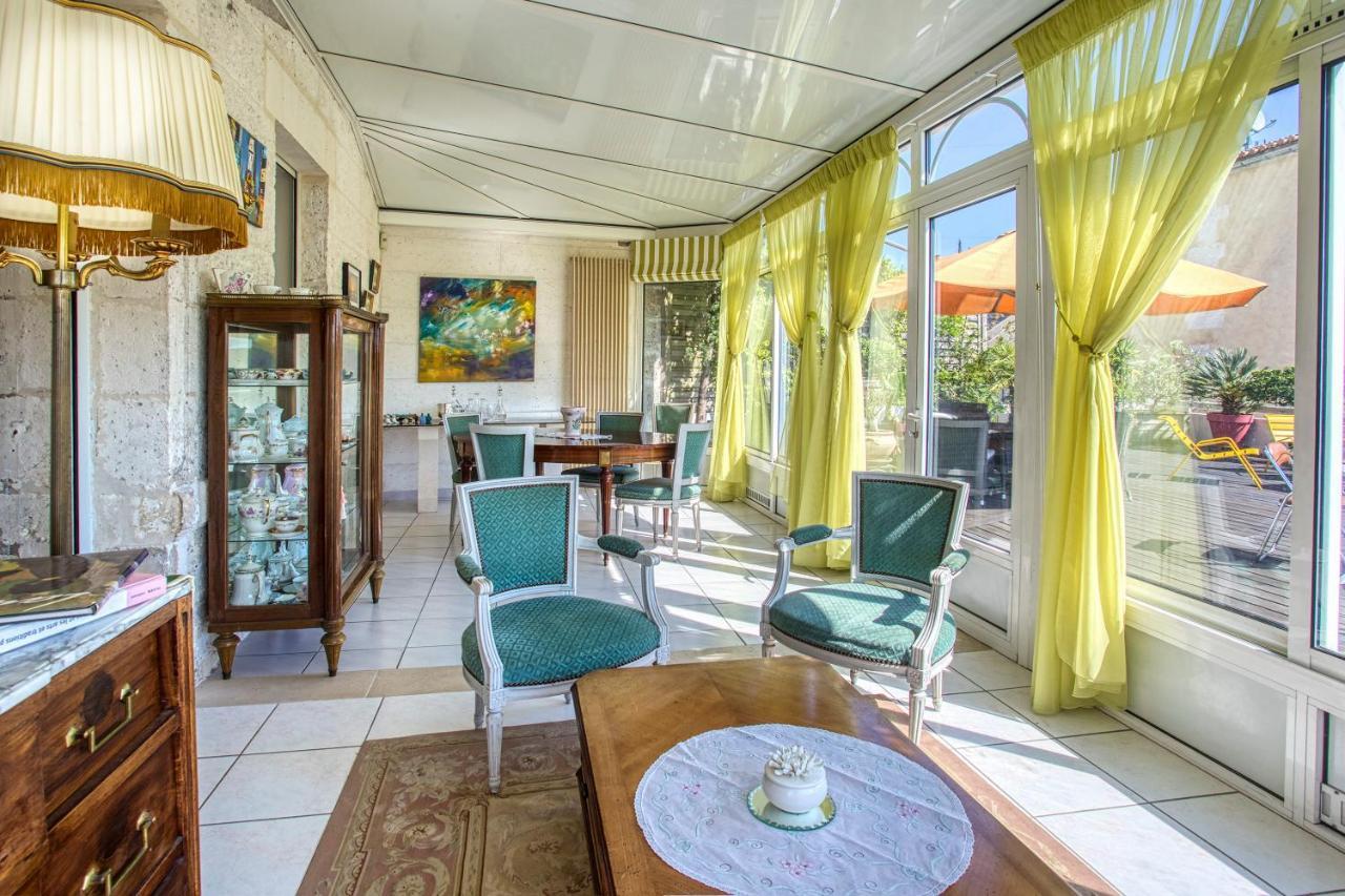 Laferriere Bed & Breakfast อองกูแลม ภายนอก รูปภาพ